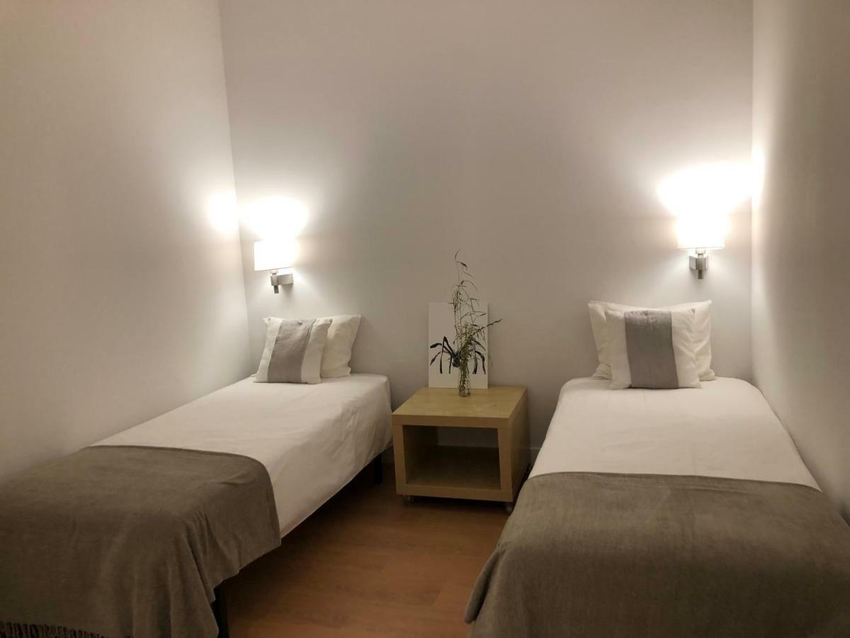 Apartamento Minimalista En El Corazon De Bilbao Exterior photo